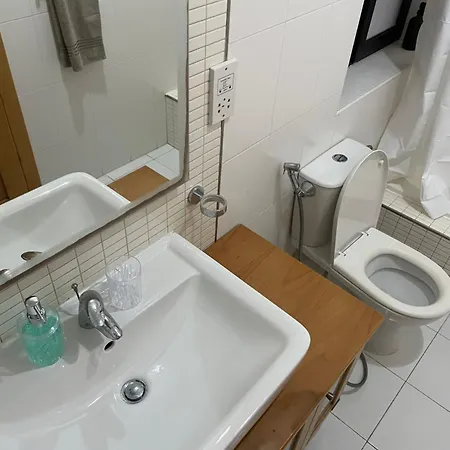 3br With Terrace And 1 Min To Sea Apartman *