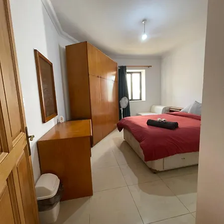 3br With Terrace And 1 Min To Sea Apartman Sliema