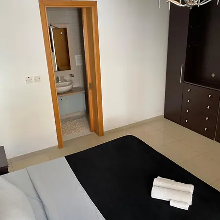 3br With Terrace And 1 Min To Sea Sliema