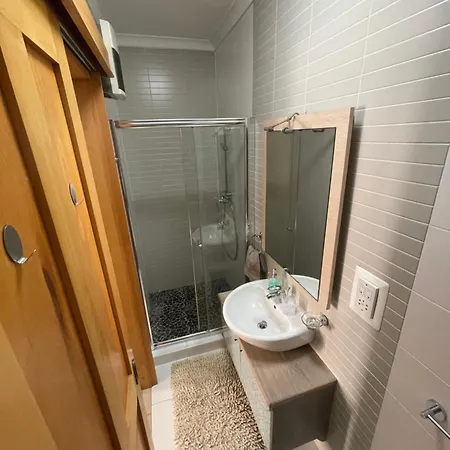 Apartman 3br With Terrace And 1 Min To Sea *
